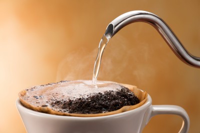 ペーパードリップの淹れ方~3つのポイントを覚えるだけ!手軽に揃えられる道具で最高のコーヒーを淹れる~