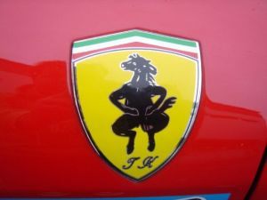 フェラーリのエンブレム